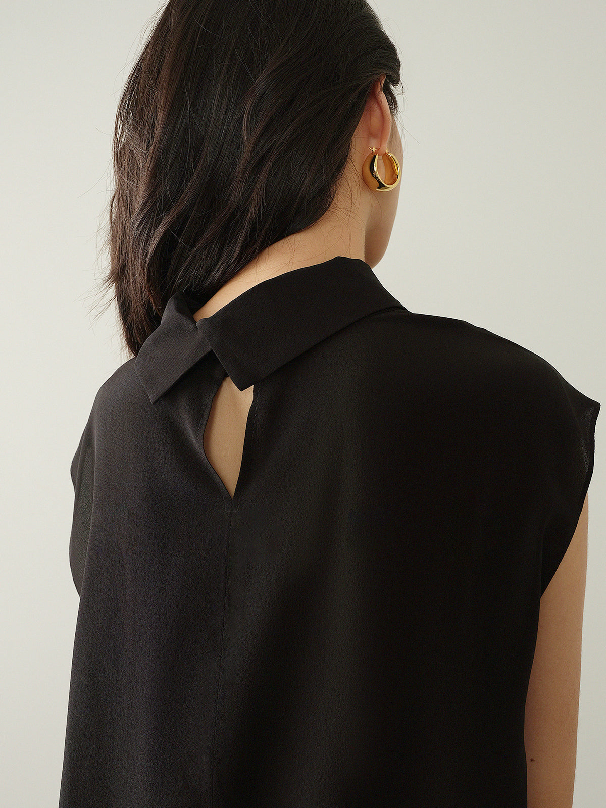 Blusa de Punto con Escote en Forma de Gota y Detalle de O-ring